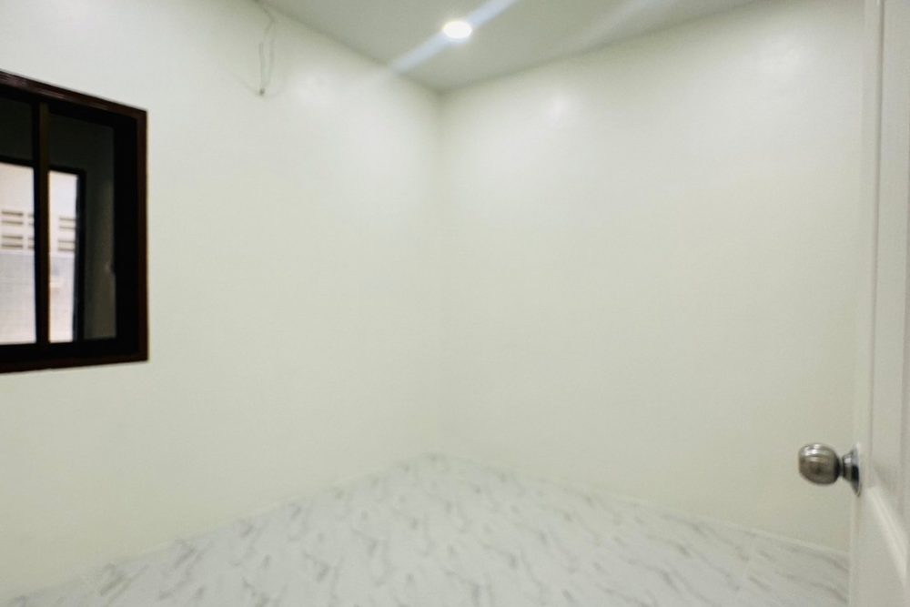 D4926A86-D2D1-4ED6-A496-21D69D121EC4